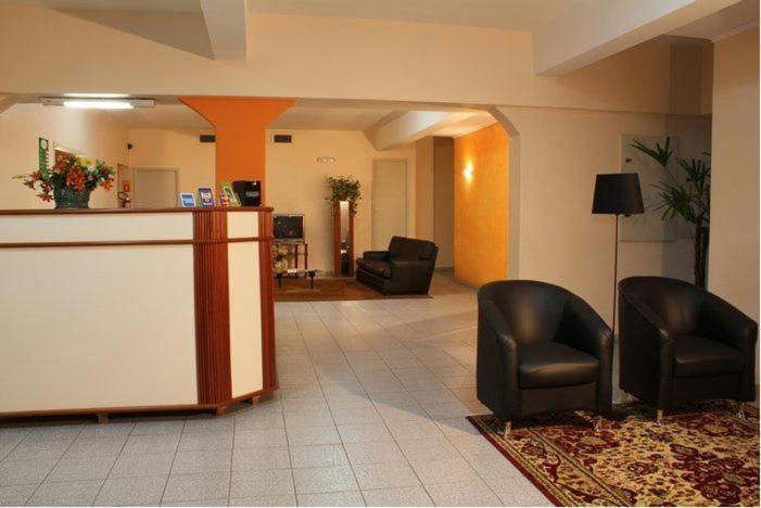 Euro Hotel Curitiba Luaran gambar